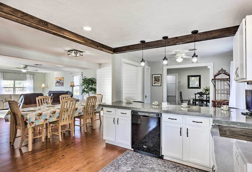 Ocala Equestrian Escape W/ Private Pasture!