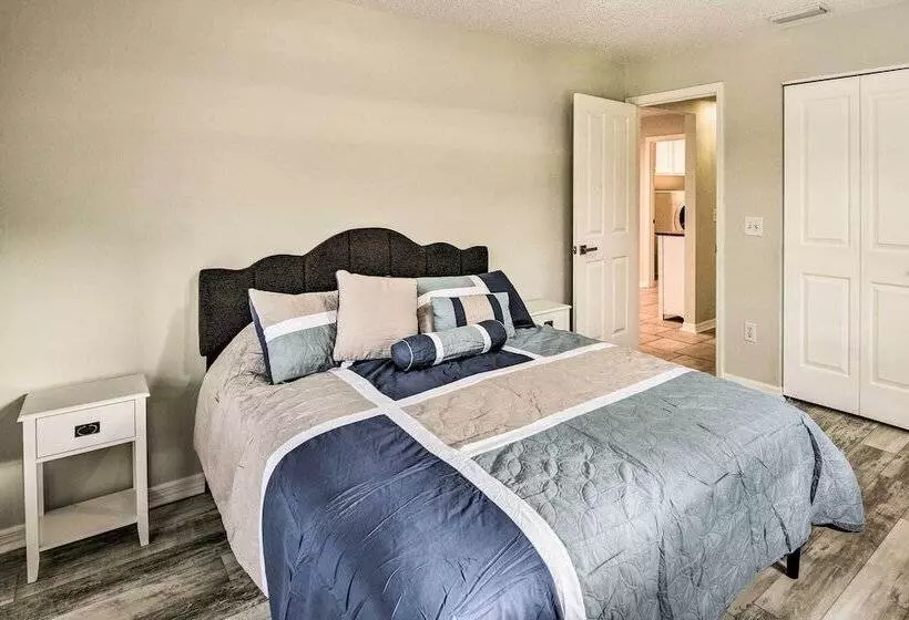 Palm Coast Home ~ 7 Mi To Flagler Beach!