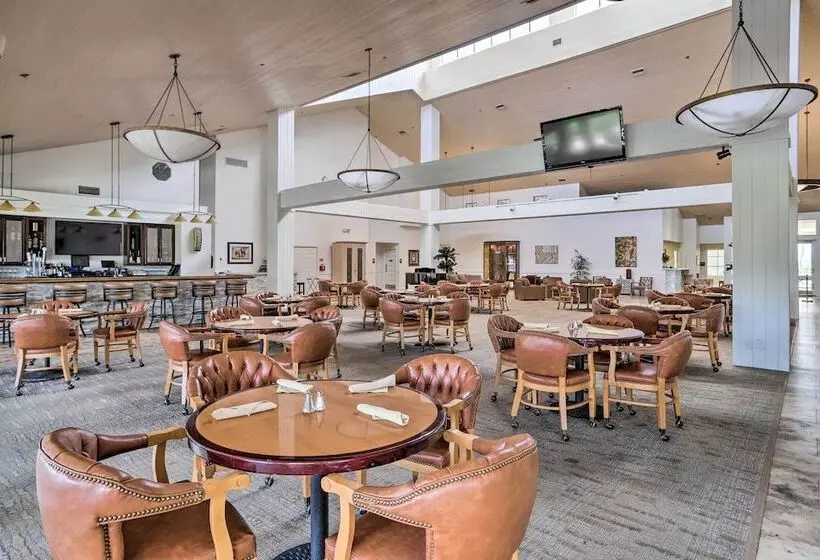 Palm Desert Home W/ Grill & Resort Amenities!