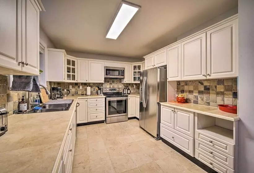 Peaceful Forest Retreat By Mt. Baker Slopes!