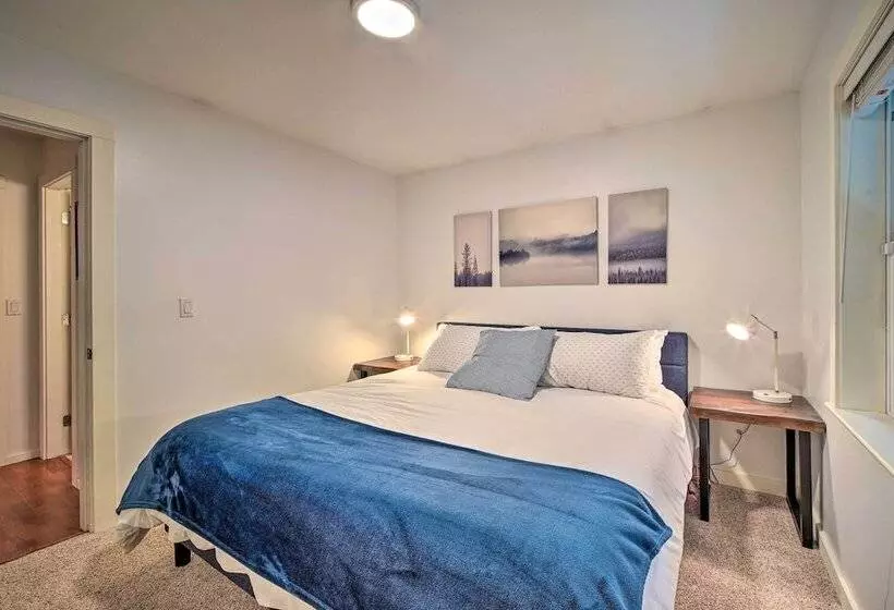 Peaceful Forest Retreat By Mt. Baker Slopes!