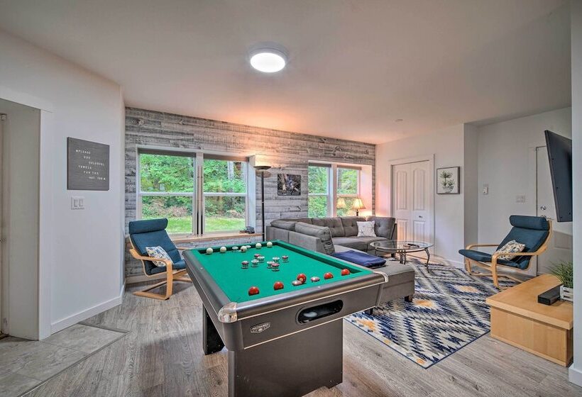 Peaceful Forest Retreat By Mt. Baker Slopes!