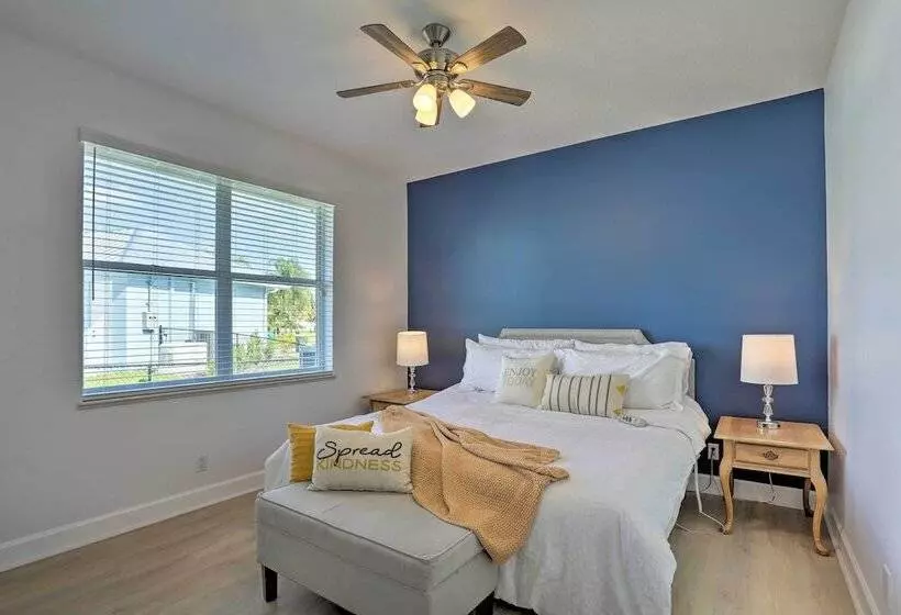 Private Pool & Hot Tub: Port St Lucie Escape