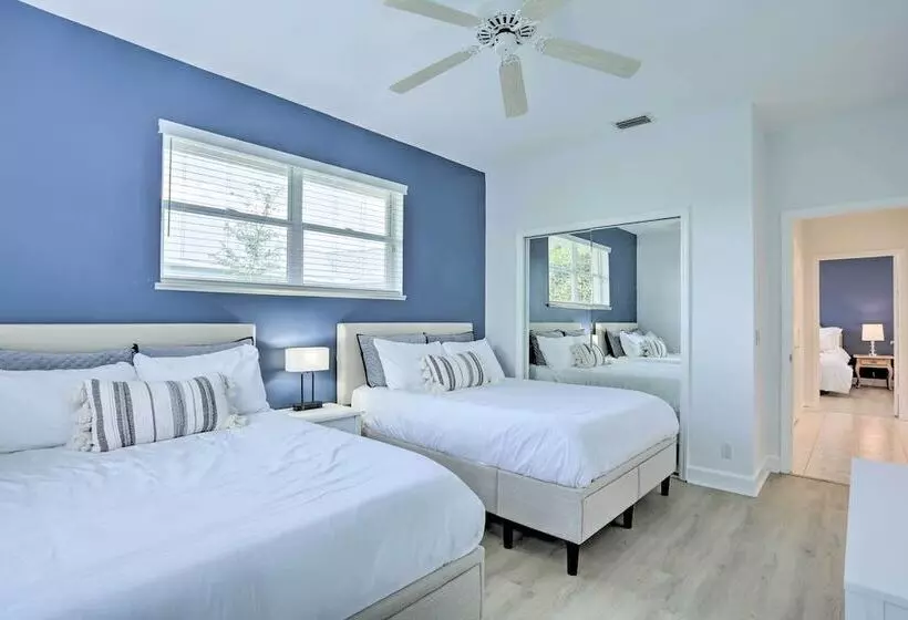 Private Pool & Hot Tub: Port St Lucie Escape