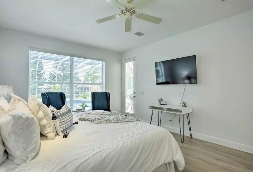 Private Pool & Hot Tub: Port St Lucie Escape