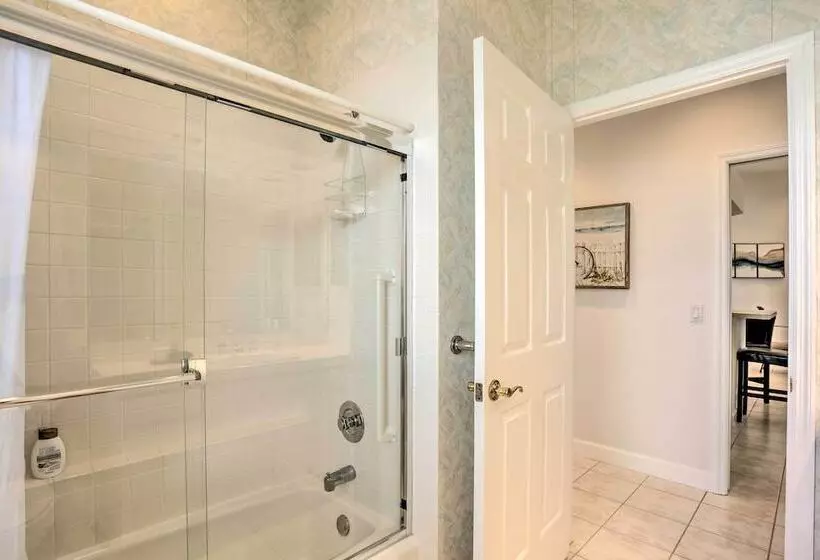 Private Pool & Hot Tub: Port St Lucie Escape