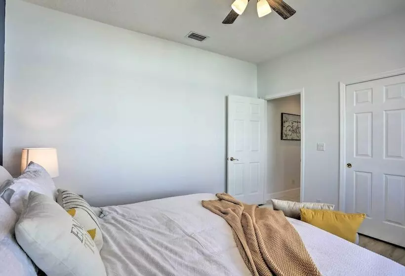 Private Pool & Hot Tub: Port St Lucie Escape