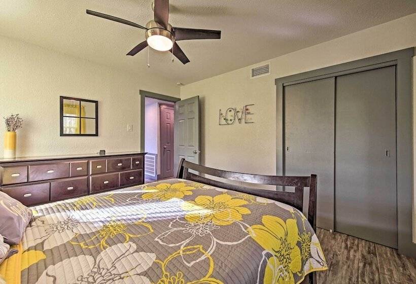 Remodeled Retro Home W/ Deck, Walk To Main Street!