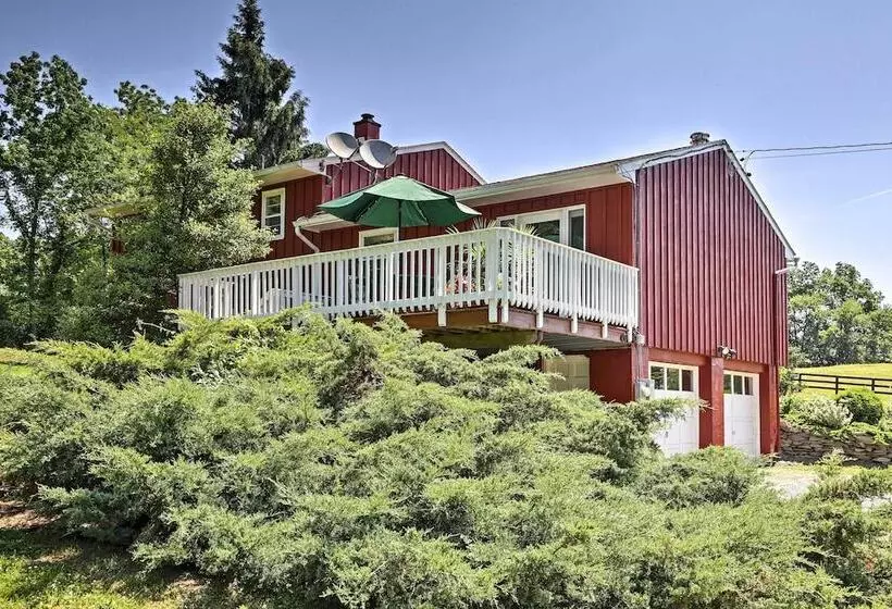 Hudson Valley Horse Farm Retreat In Salt Point