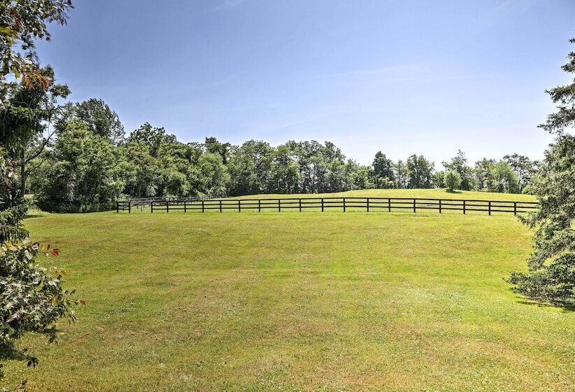Hudson Valley Horse Farm Retreat In Salt Point