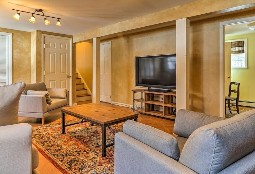 Hudson Valley Horse Farm Retreat In Salt Point