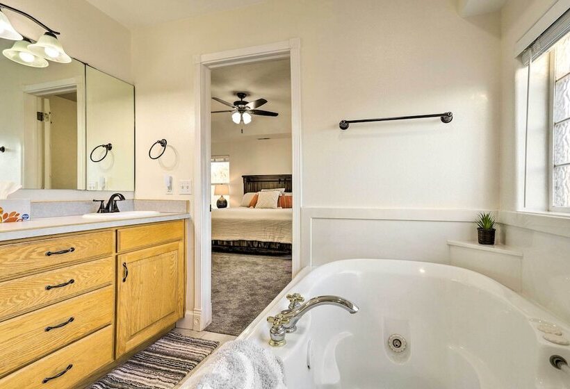 Spacious Family Home, 3 Mi To Dtwn Cedar City