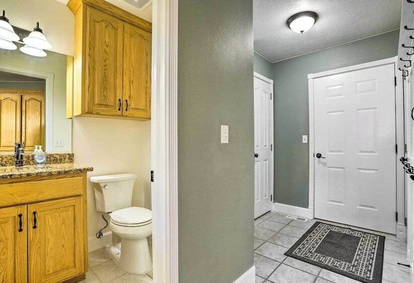 Spacious Family Home, 3 Mi To Dtwn Cedar City