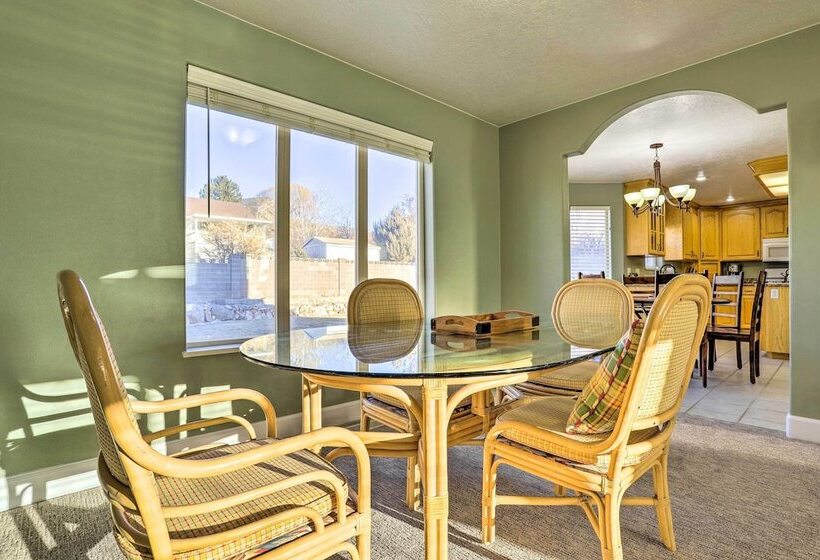 Spacious Family Home, 3 Mi To Dtwn Cedar City