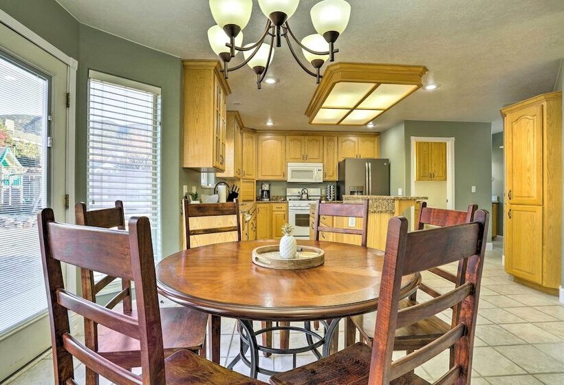 Spacious Family Home, 3 Mi To Dtwn Cedar City