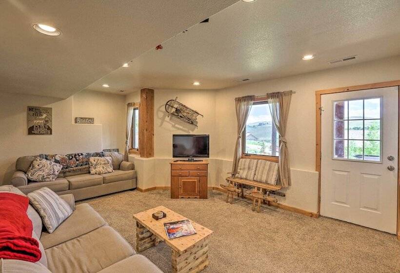 Granby Home W/ Hot Tub, 2 Mi To Granby Ranch