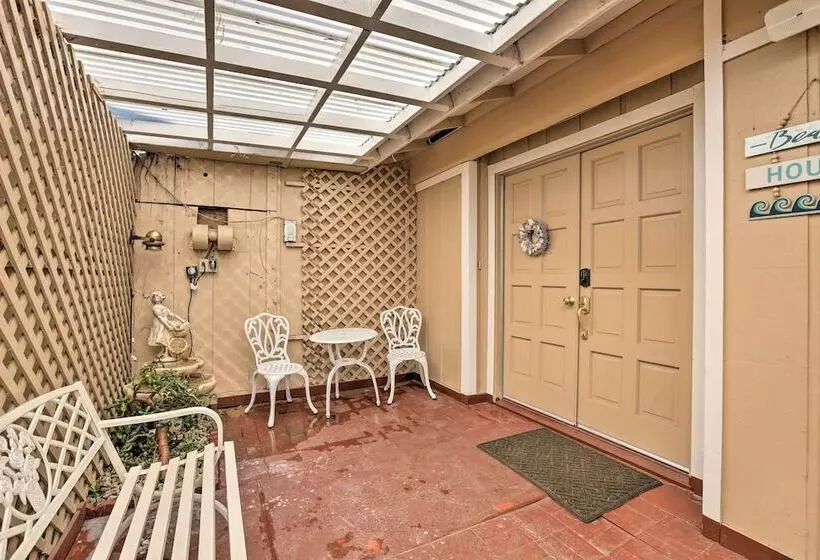 That 70s House  W/ Deck & Arroyo Grande View