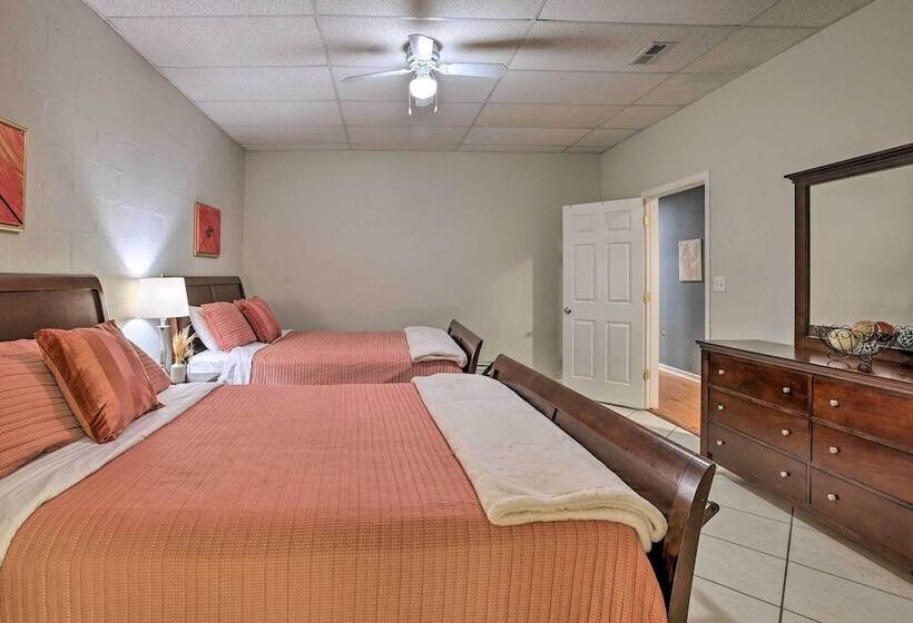 The B Haus Lakefront Retreat W/ Boat Ramp!