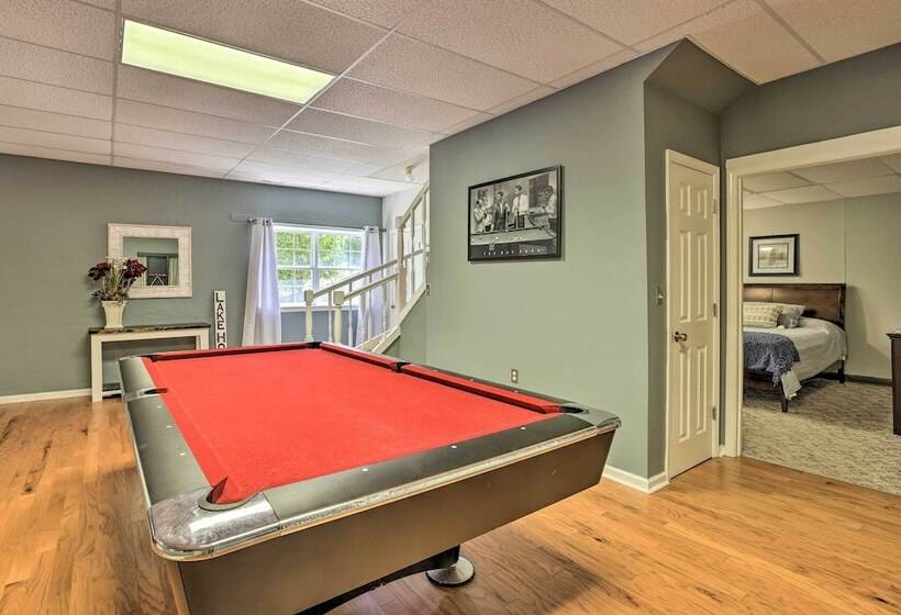 The B Haus Lakefront Retreat W/ Boat Ramp!
