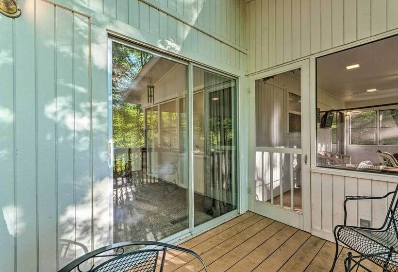 The Crystal House W/ Sunroom & Golf Green Views!