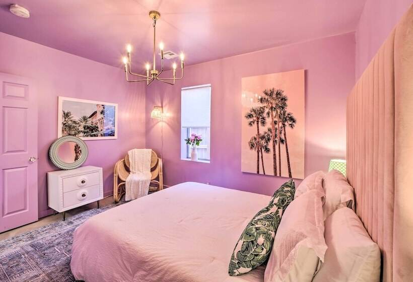 Unique, Themed Tulsa Escape ~ 2 Mi To Downtown!