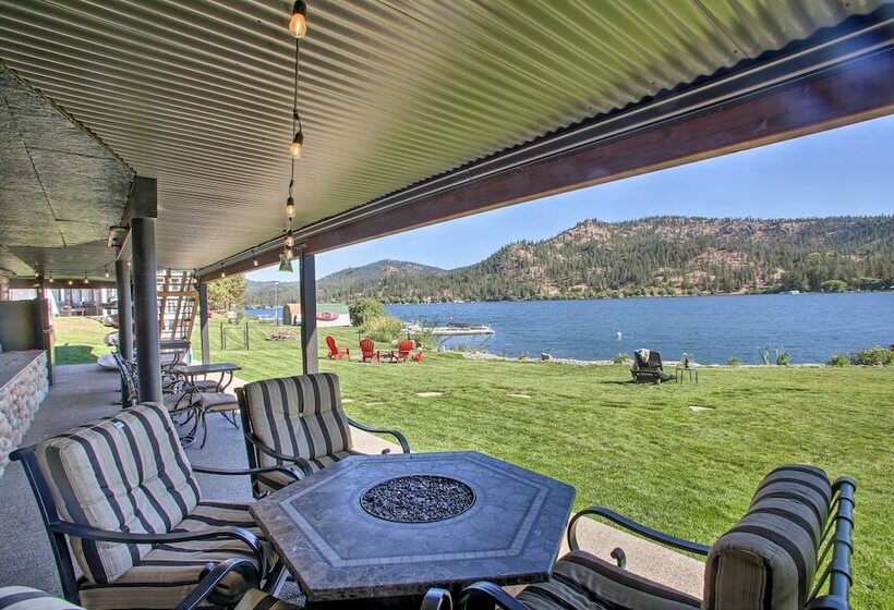 Lakefront Retreat W/ Kayaks, Paddle Boards & Deck!