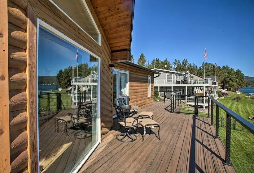 Lakefront Retreat W/ Kayaks, Paddle Boards & Deck!