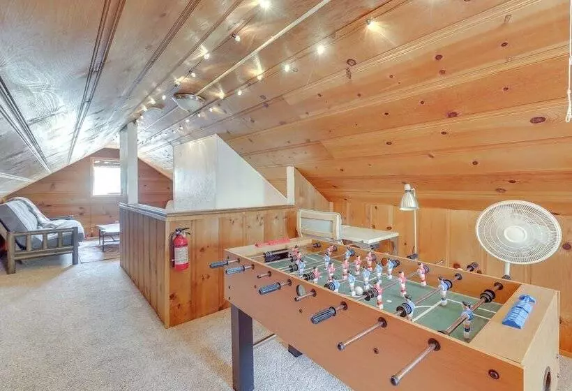 Foosball Table, Wfh Friendly: Tahoe Home
