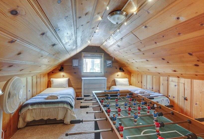 Foosball Table, Wfh Friendly: Tahoe Home