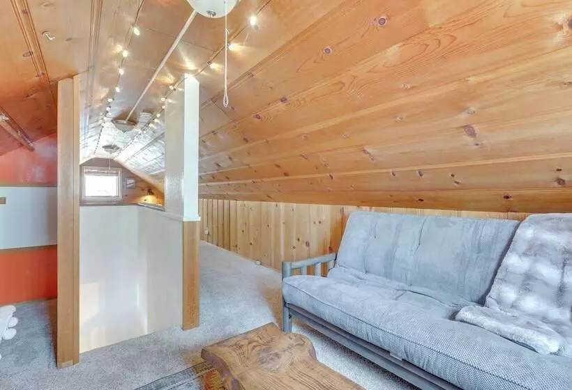 Foosball Table, Wfh Friendly: Tahoe Home