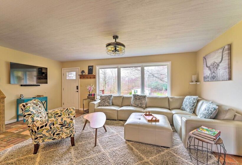 14 Mi To Beech Mountain: Home W/ Grills!