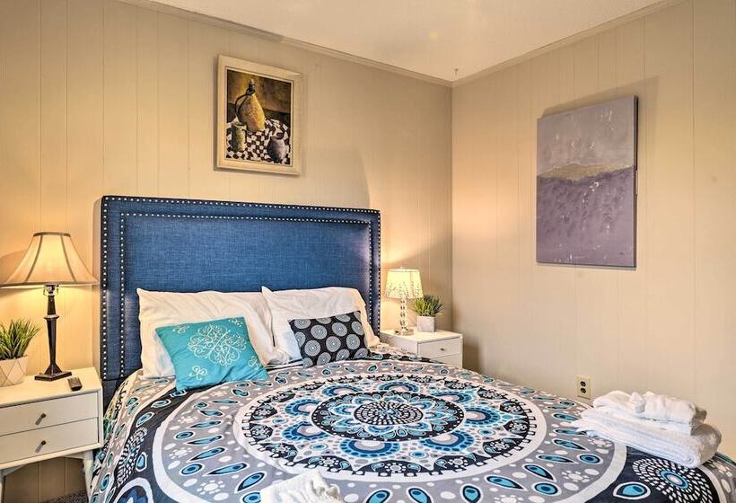 14 Mi To Beech Mountain: Home W/ Grills!