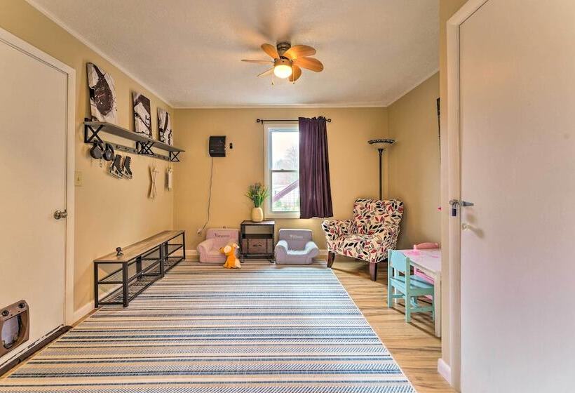 14 Mi To Beech Mountain: Home W/ Grills!