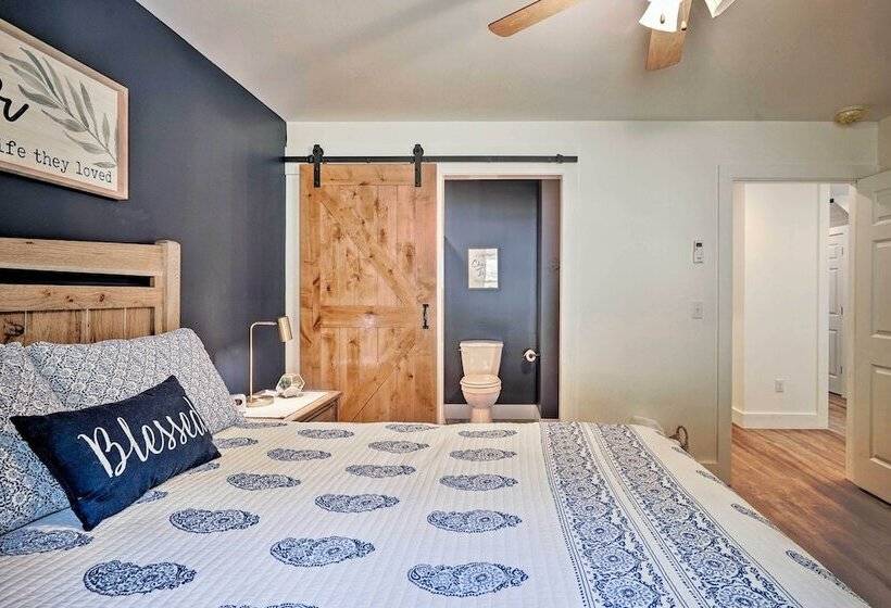 Benezette Cabin W/hot Tub, Grill & Mtn Views