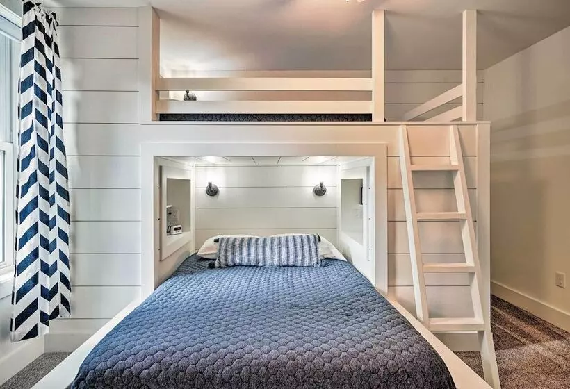 Benezette Cabin W/hot Tub, Grill & Mtn Views