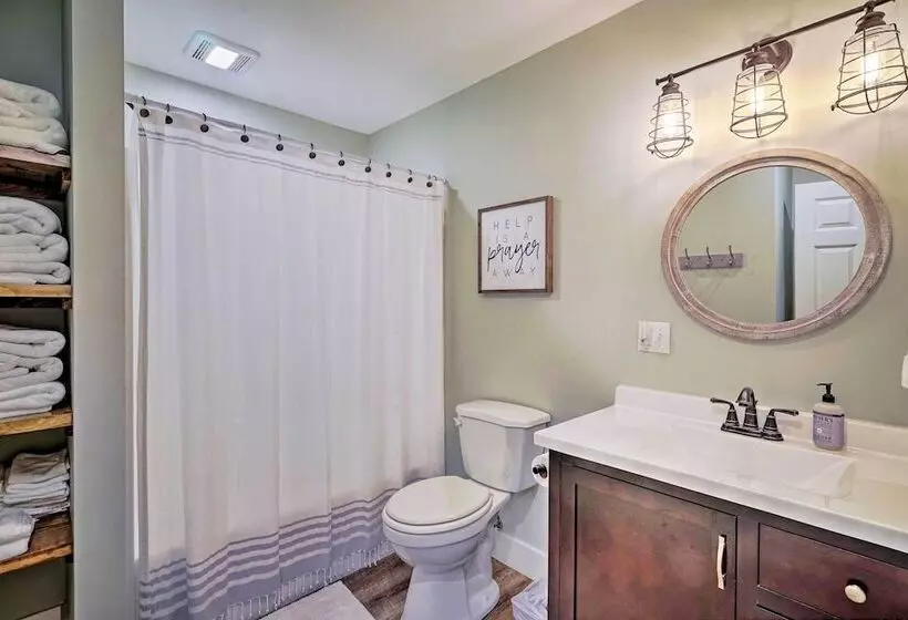 Benezette Cabin W/hot Tub, Grill & Mtn Views