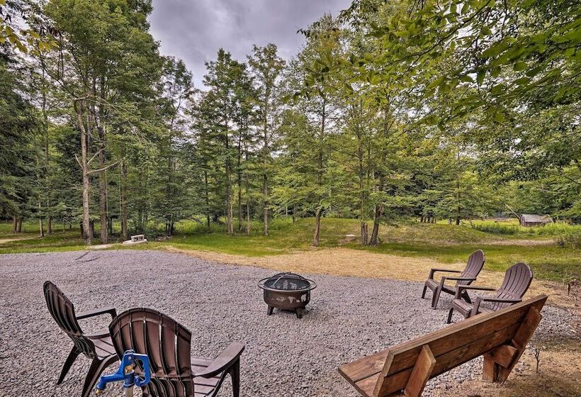 Benezette Cabin W/hot Tub, Grill & Mtn Views