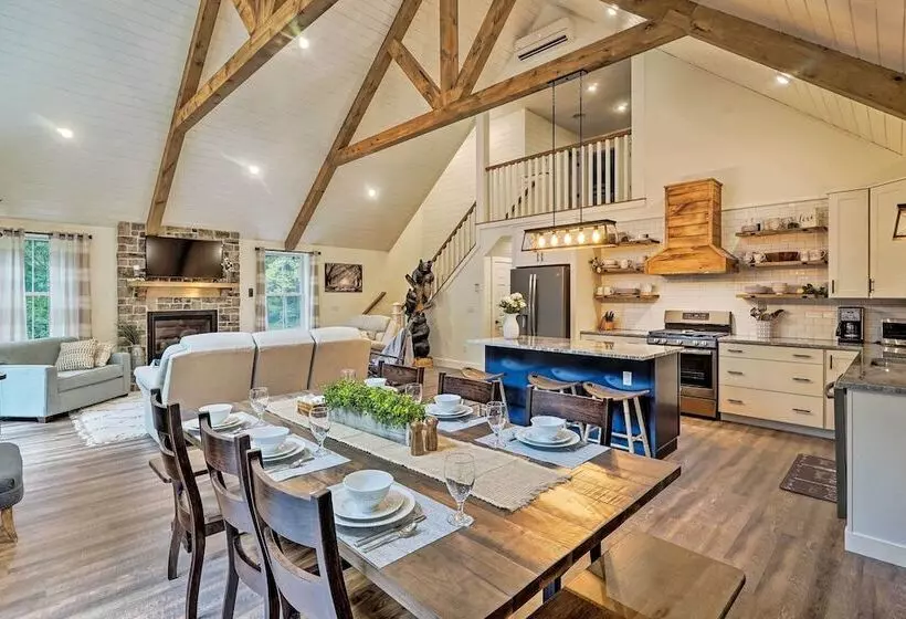 Benezette Cabin W/hot Tub, Grill & Mtn Views