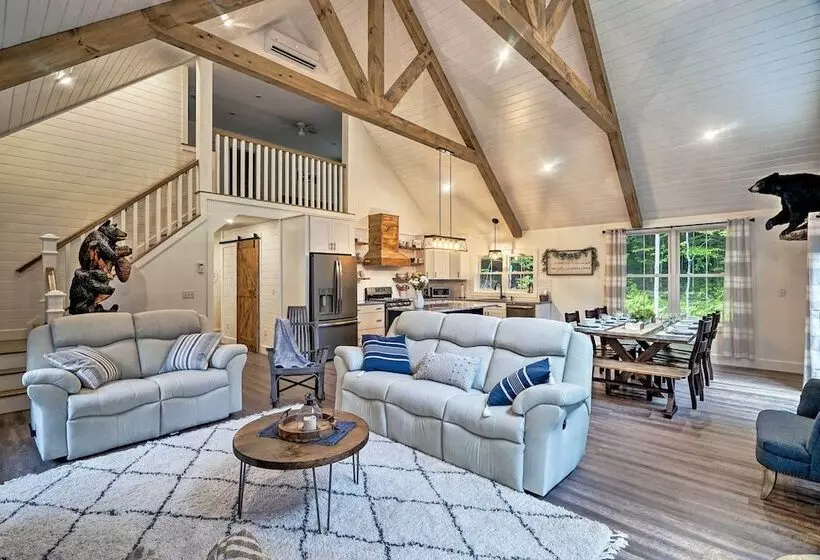 Benezette Cabin W/hot Tub, Grill & Mtn Views