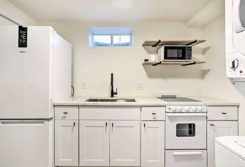 Bright & Modern Arvada Home W/ Yard & Patio