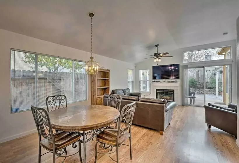 Cozy Home W/ Hot Tub ~ 13 Mi To Sacramento