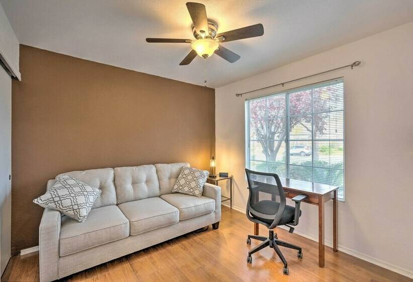 Cozy Home W/ Hot Tub ~ 13 Mi To Sacramento