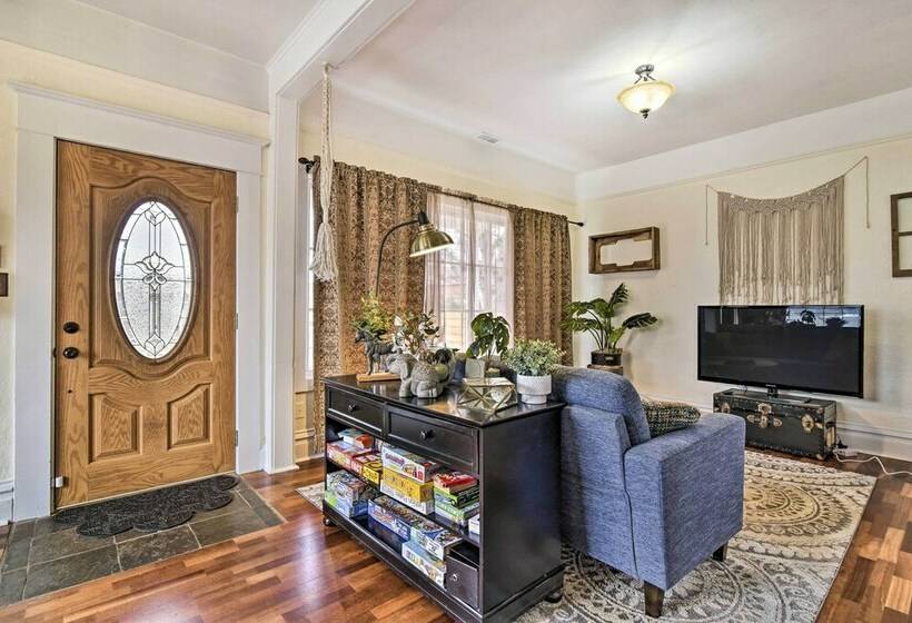 Cozy Scappoose Home ~ 22 Mi To Portland!