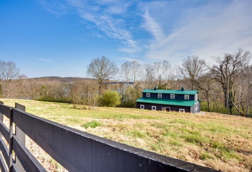 Cumberland Cottage 2 Blocks To Downtown Dover!