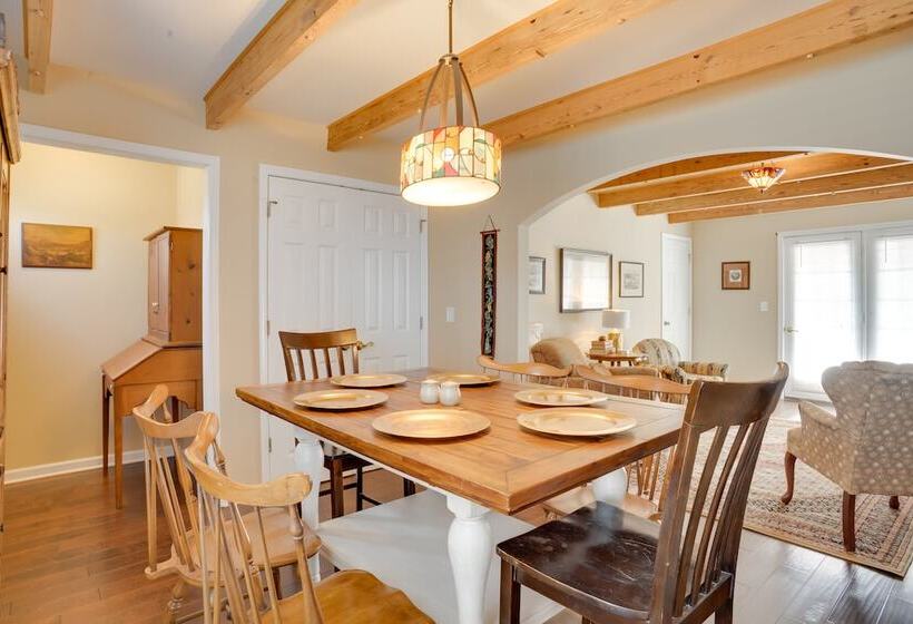 Cumberland Cottage 2 Blocks To Downtown Dover!