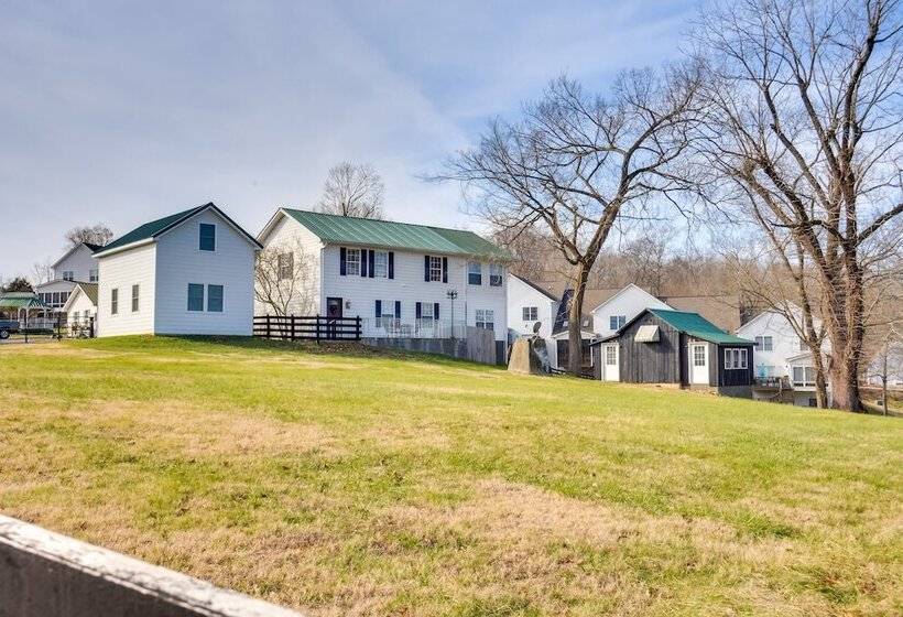 Cumberland Cottage 2 Blocks To Downtown Dover!