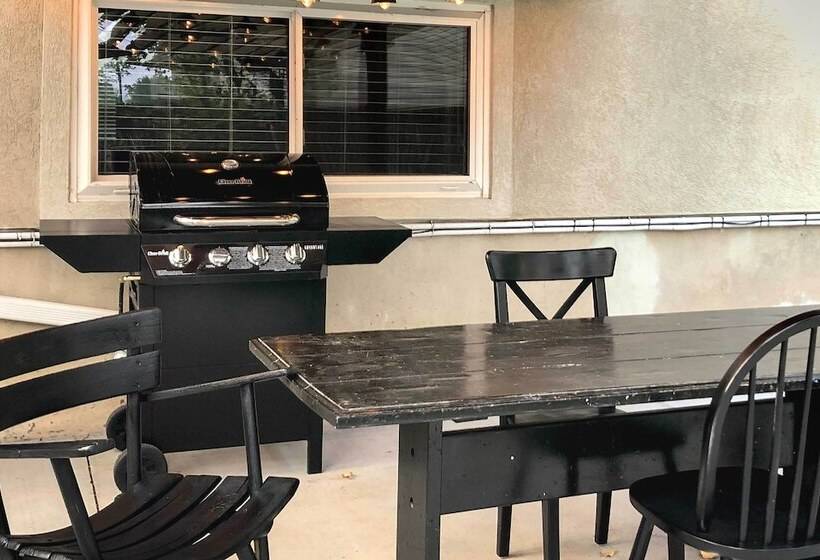 Family Friendly Orem Home Near Uvu & Byu!