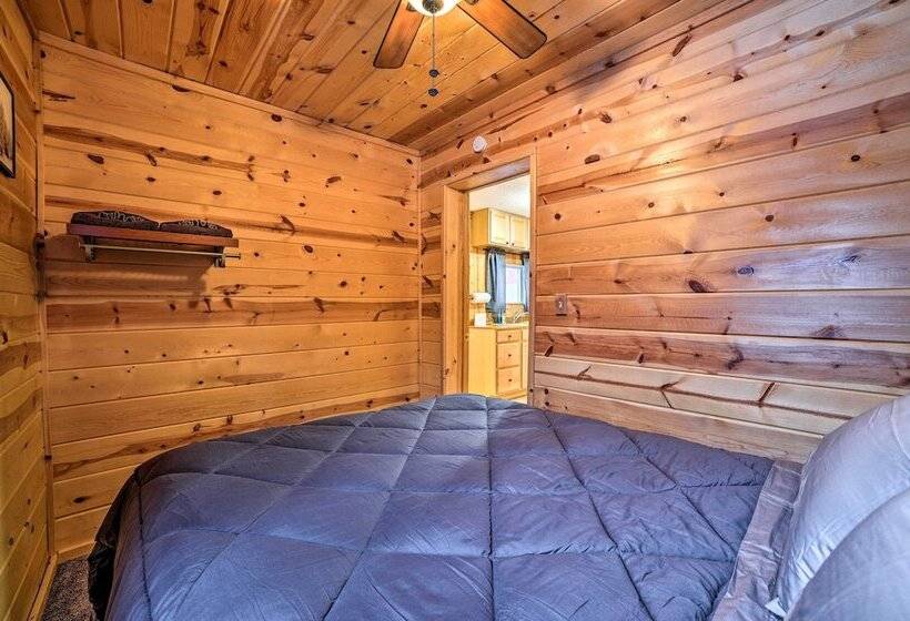 Gaylord Cottage, Walk To Lake Otsego Beaches!