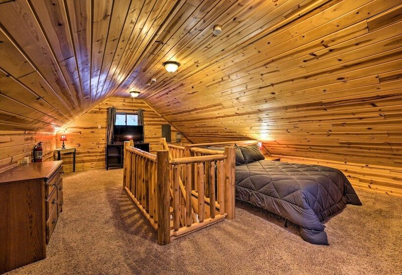 Gaylord Cottage, Walk To Lake Otsego Beaches!