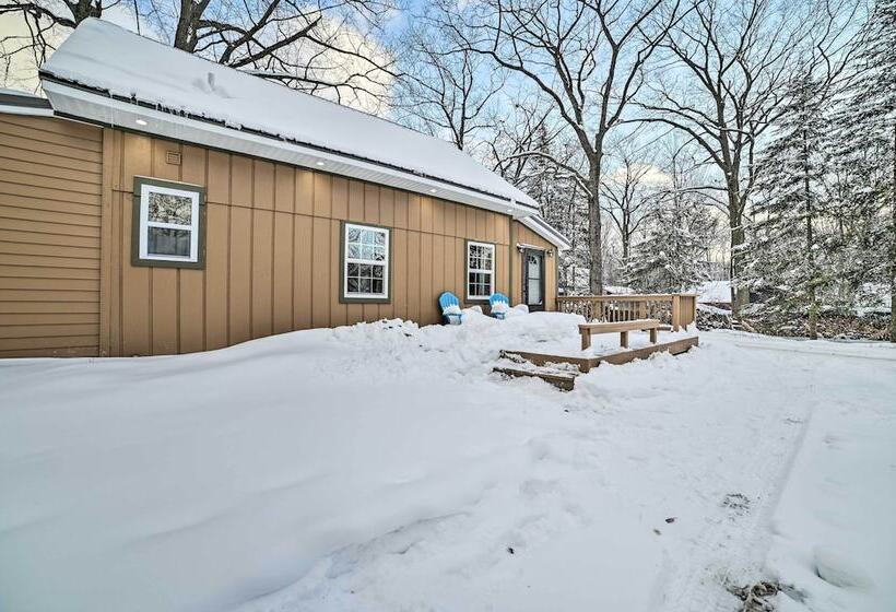 Gaylord Cottage, Walk To Lake Otsego Beaches!